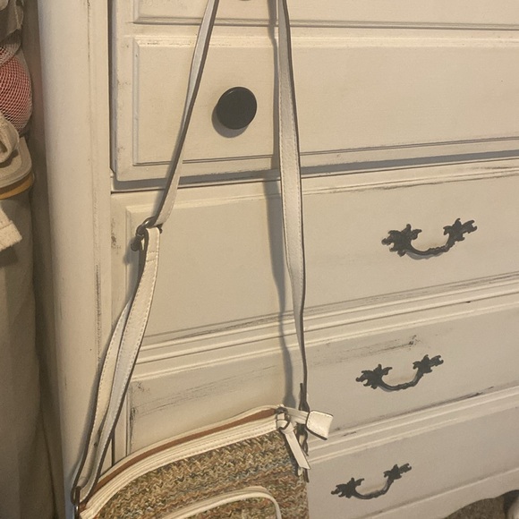 Purse BRAND NEW W/ TAGS - Picture 4 of 4